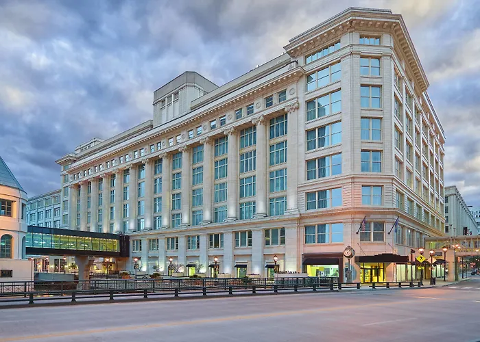 Beach Hotels Residence Inn Milwaukee Downtown